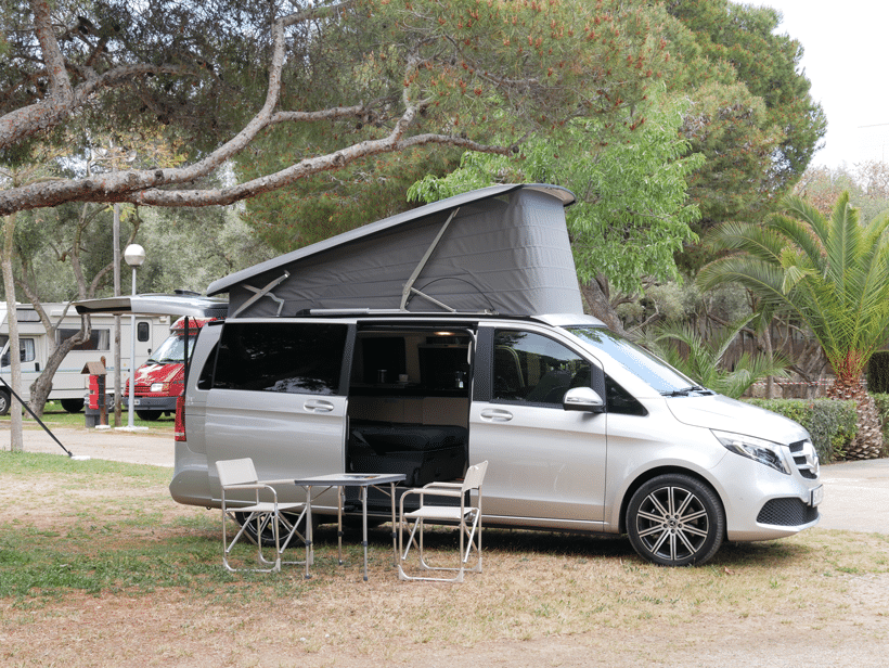 Campingszene mit Marco Polo