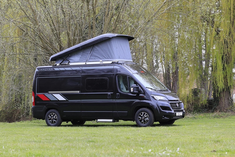 LMC Kastenwagen mit Aufstelldach