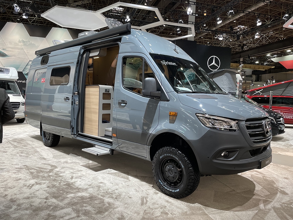 Alphavan auf Sprinter mit Allrad