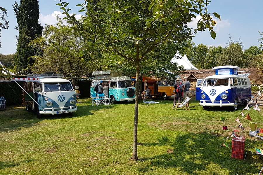 VW-Bus Oldtimer auf den Classic Days