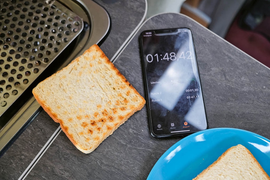 Reimo Edelstahltoaster mit Faltgriff