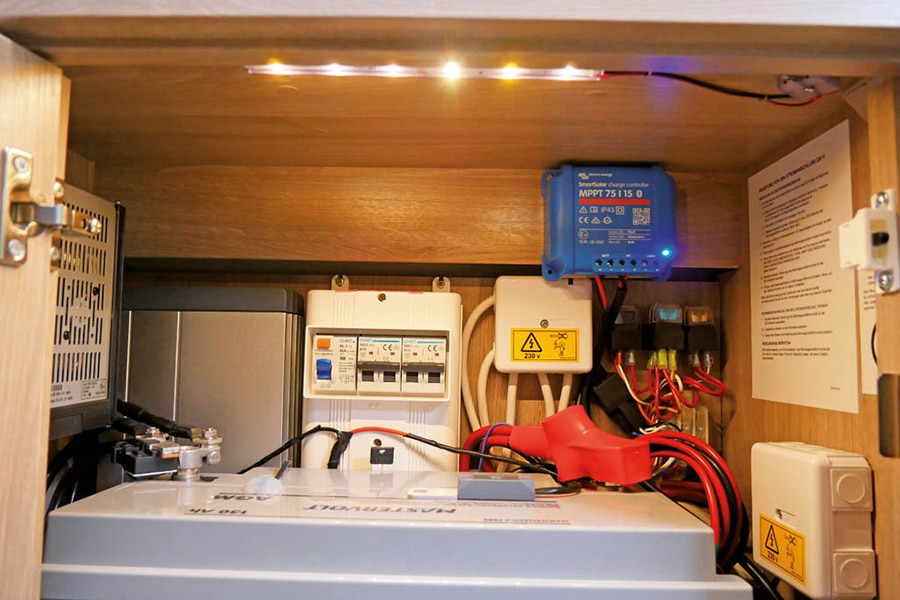 Beleuchtete Elektrik