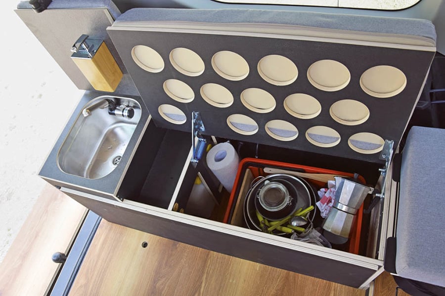 Sitztruhe im Wohnbereich