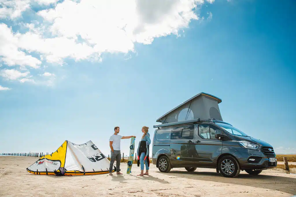 Neuländer Camper auf Ford Transit Custom