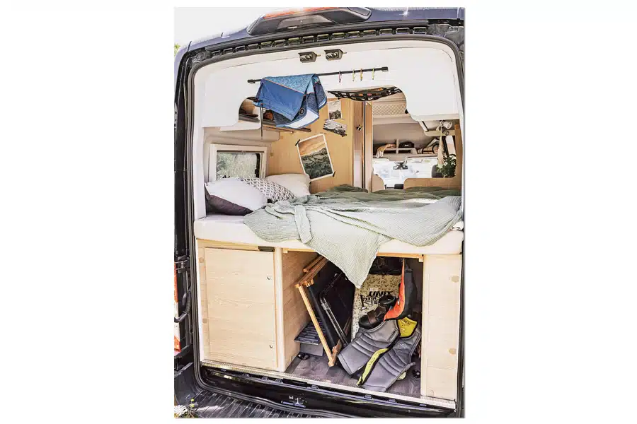 Sunlight Cliff 4x4 Heckbett und Stauraum