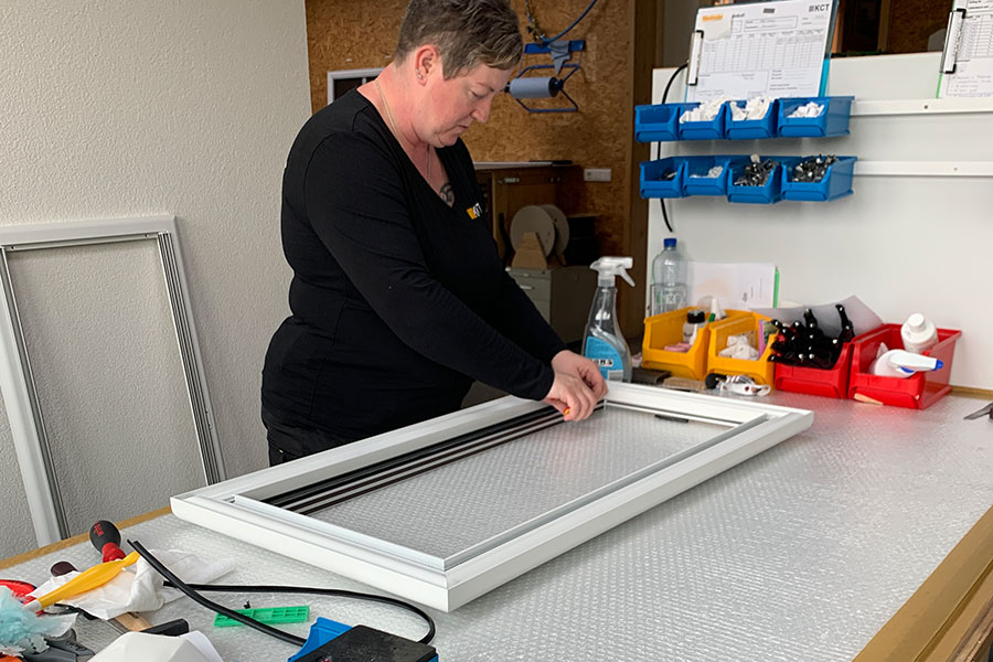 Fertigung der KCT-Echtglasfenster