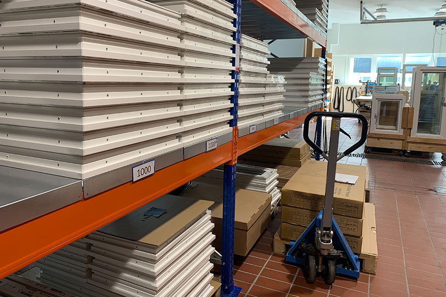 Fertige Echtglasfenster