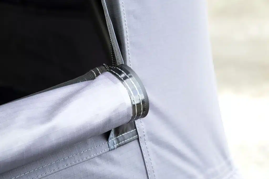 Horntools Themis PopUp Dachzelt Wassersäule Stoff Reißverschlüsse