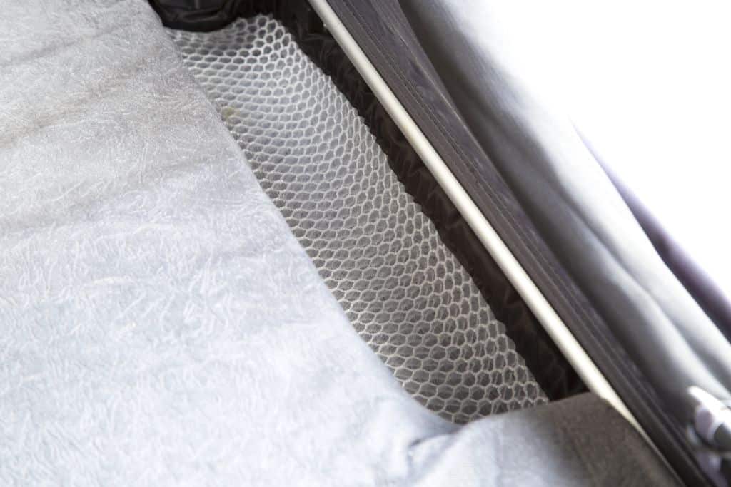 Horntools Themis PopUp Dachzelt 3D-Gewirke unter Matratze