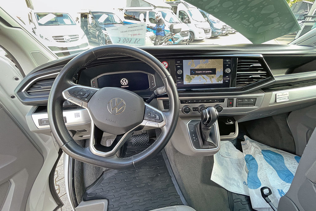 Cockpit im VW California