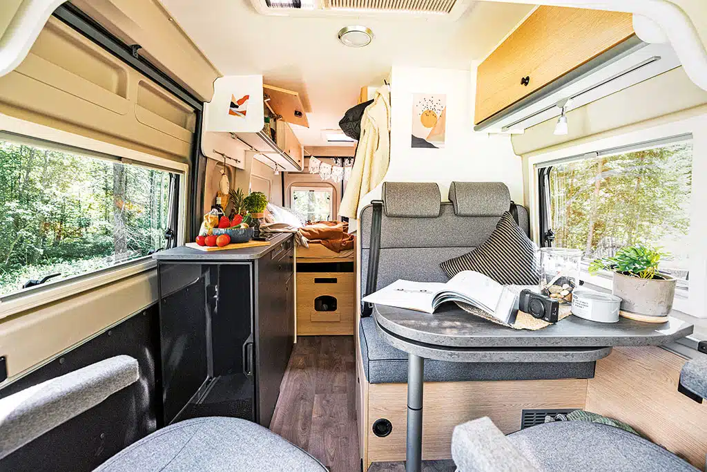 Wohnraum im Campervan