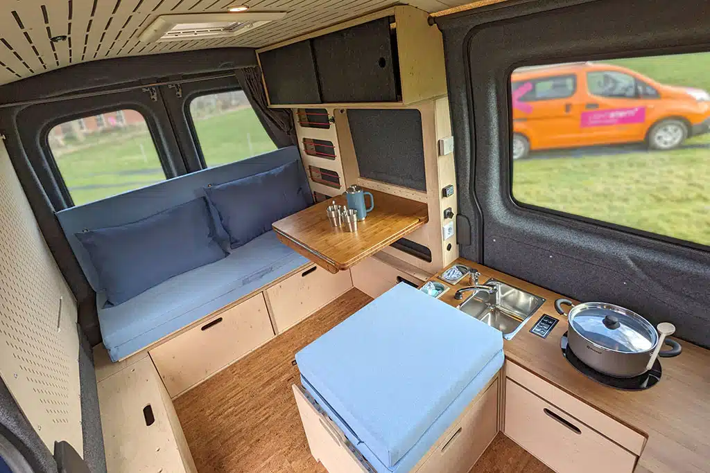 Wohnraum im Campervan