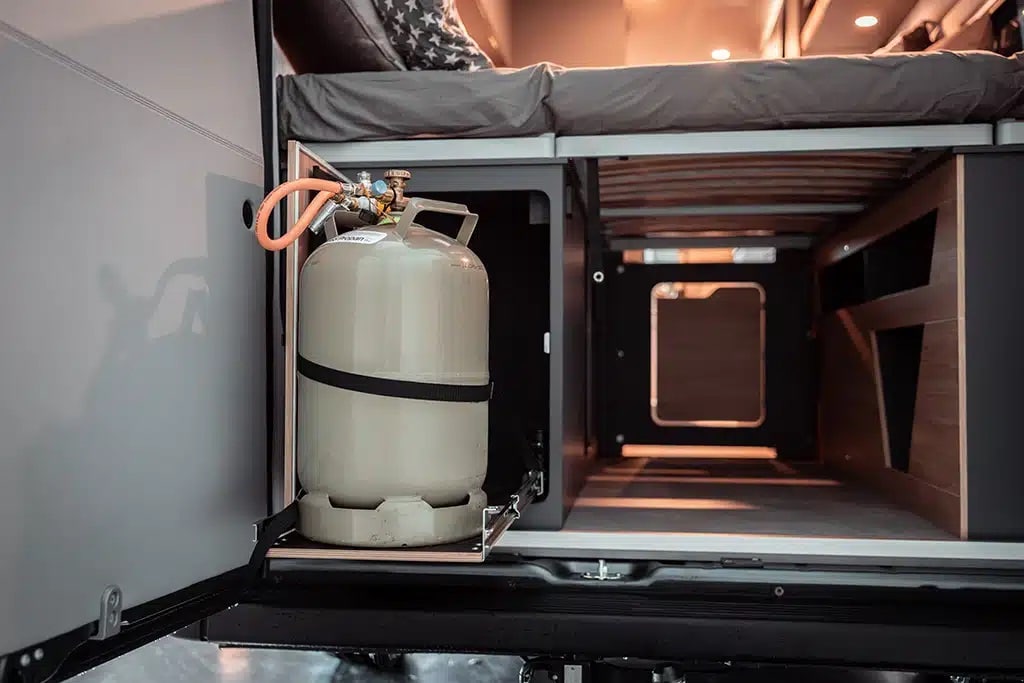 Viica Vans Gasflaschenauszug