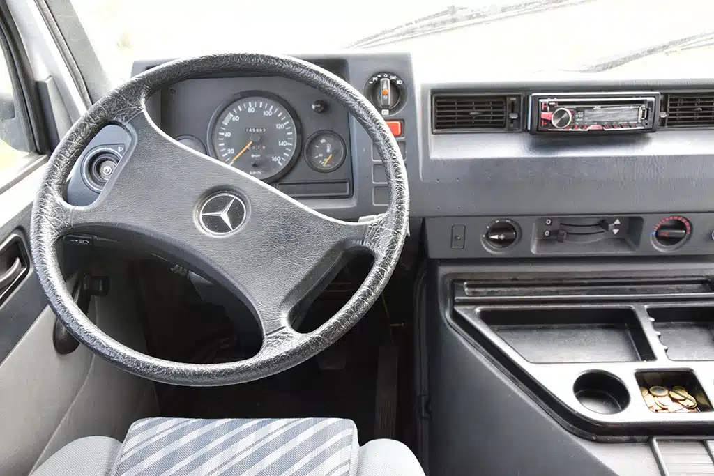 Lenkrad im MB 100