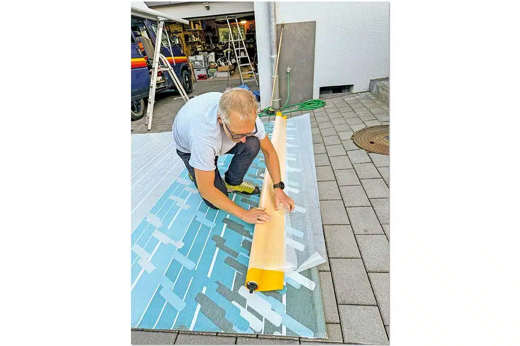 Zusammenrollen des Markisentuchs