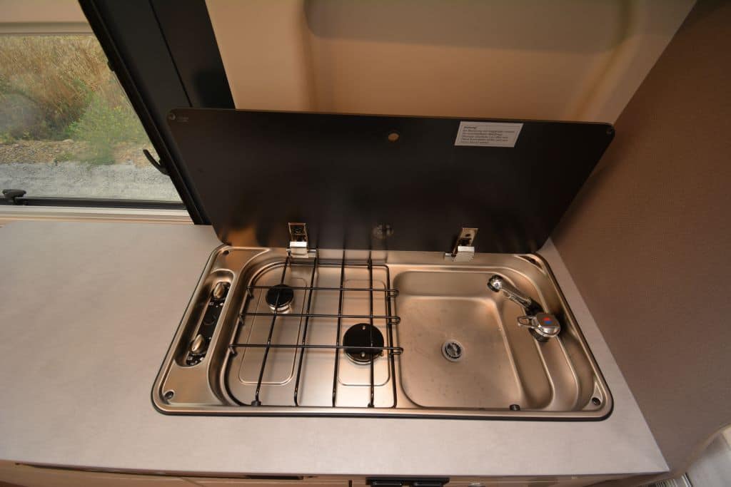 Kocher-Spüle-Kombination im Campervan