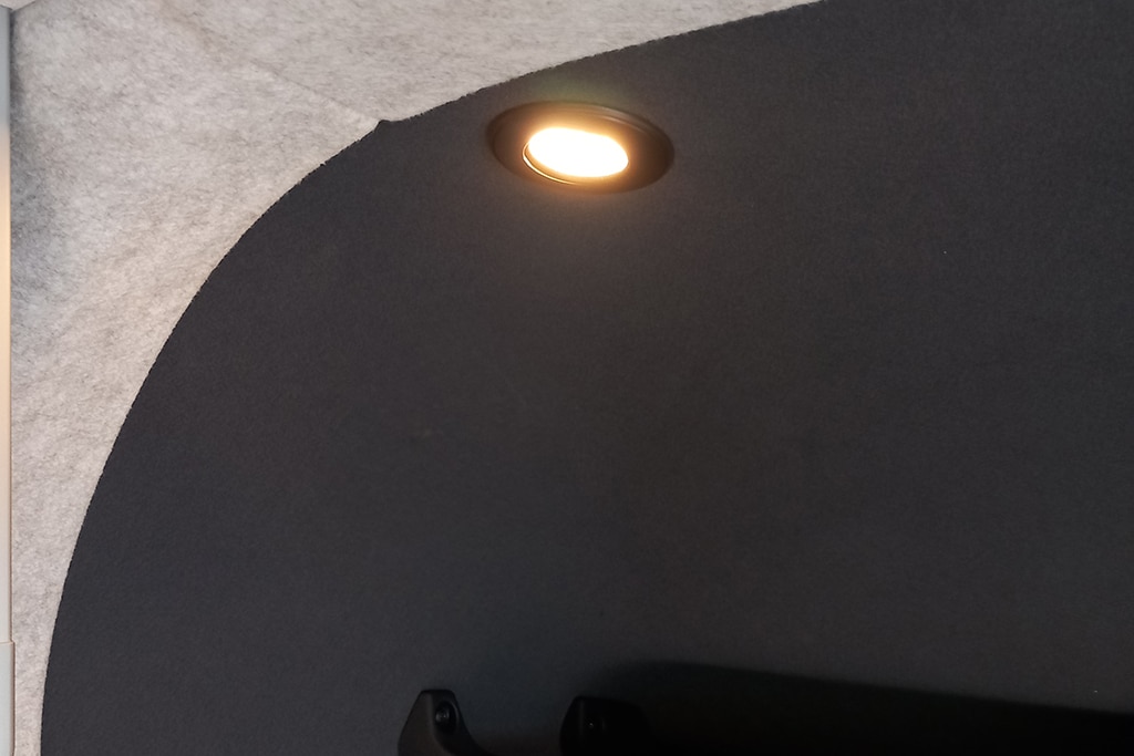 Leseleuchten an neuem Hymer-Kastenwagen