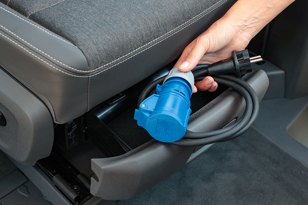 Schublade im neuen VW California Ocean Campervan.