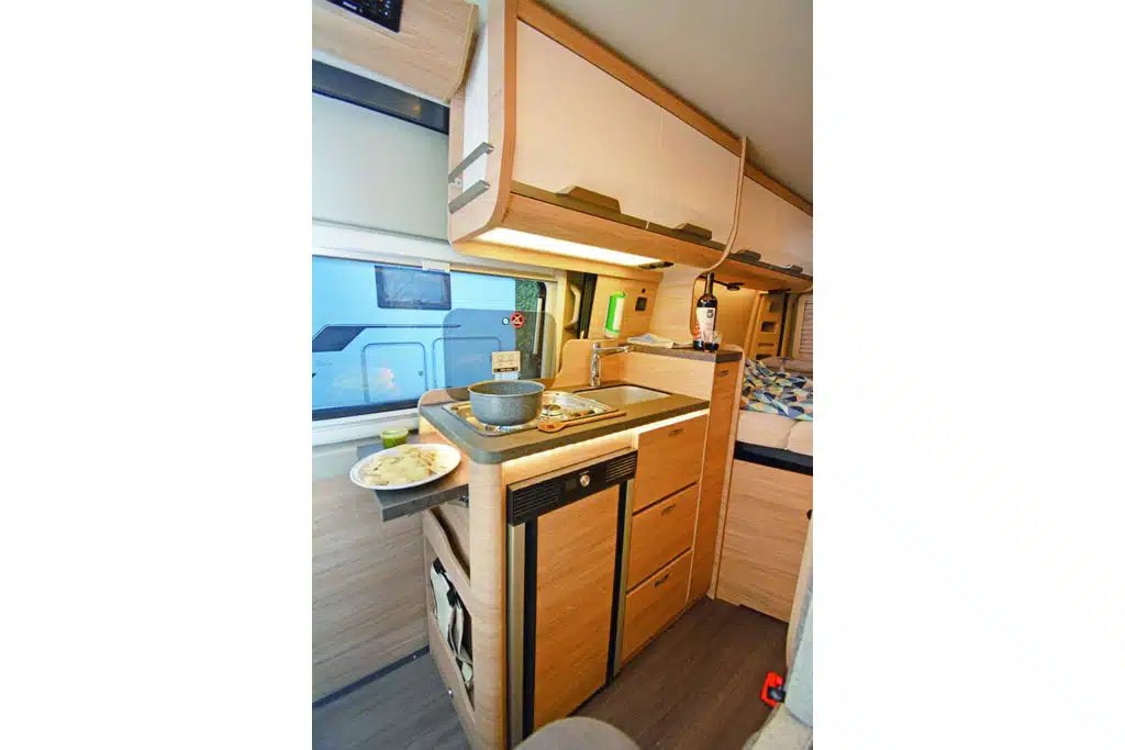 Küchenblock im Campervan