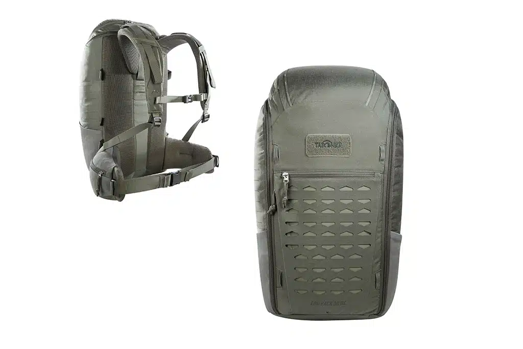 Front- und Seitenansicht eines olivfarbenen Rucksacks