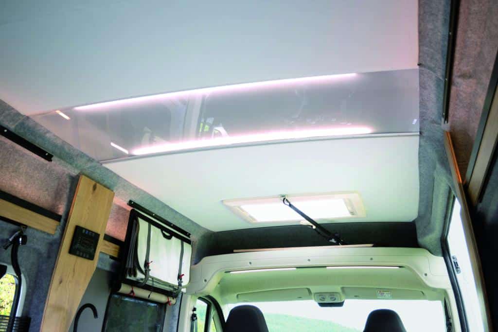 Dach des Rocket Camper Base von innen.