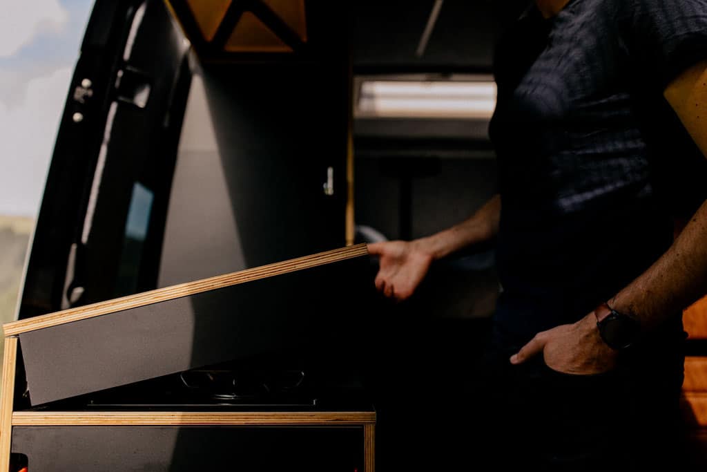 Klappbare Arbeitsplatte