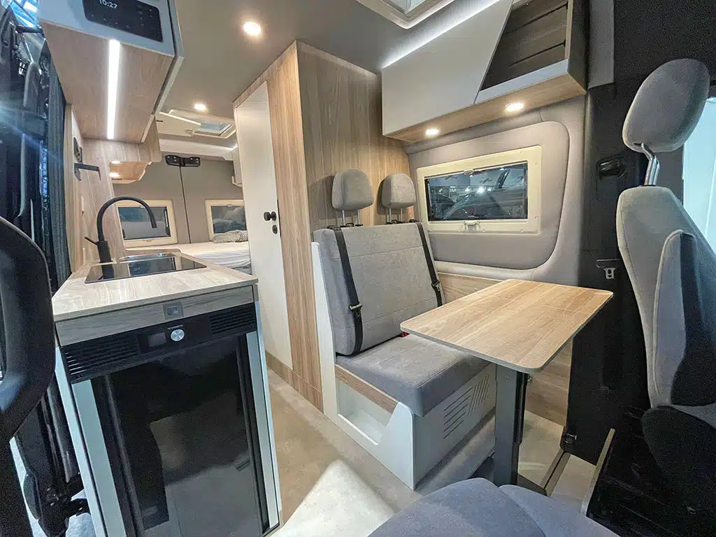 Wohnraum im Campervan