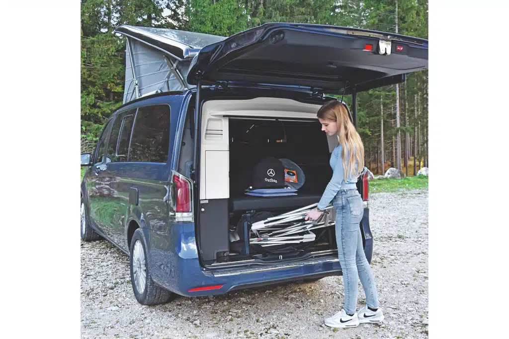 Mercedes-Benz Marco Polo Heckstauraum einladen.