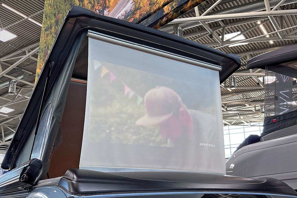 Camping-Beamer-Leinwand-Buskino