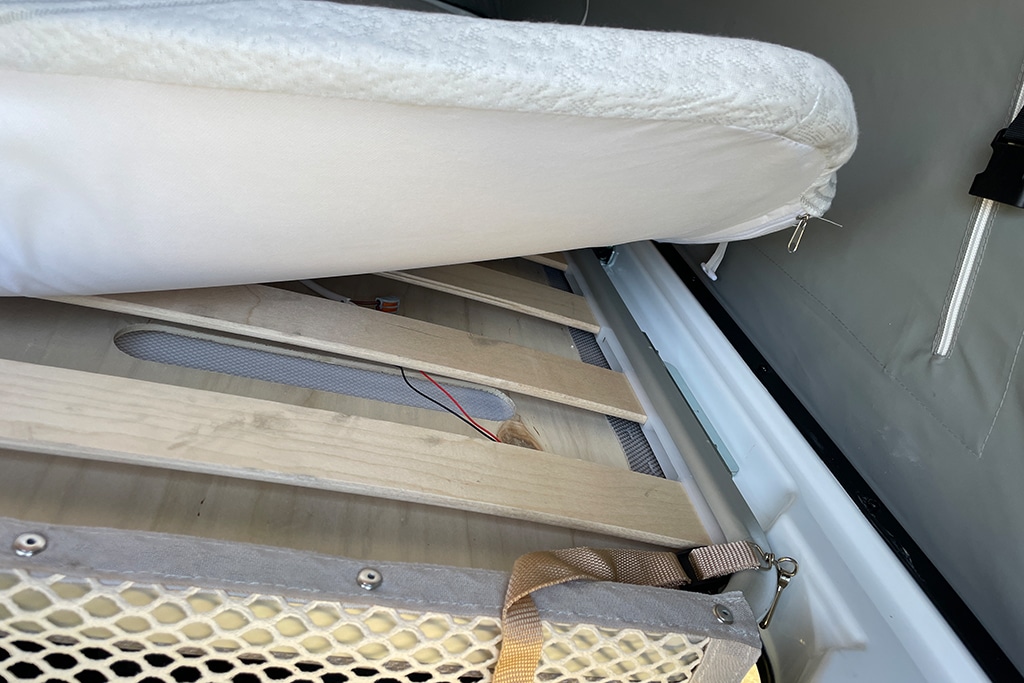 Lattenrost im Campervan