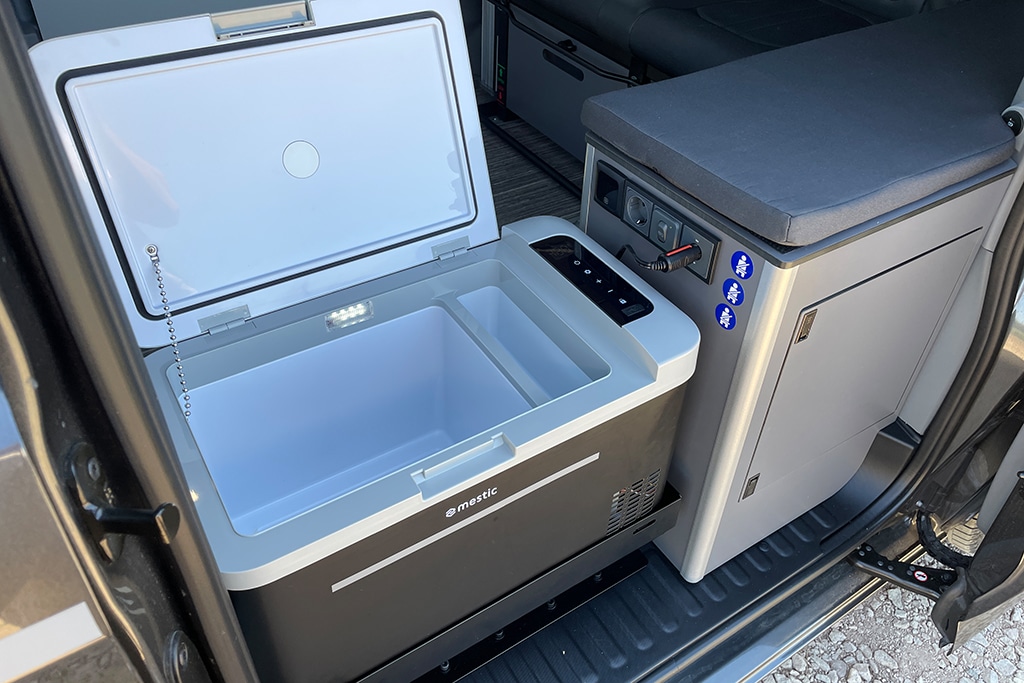Kühlbox im Campervan