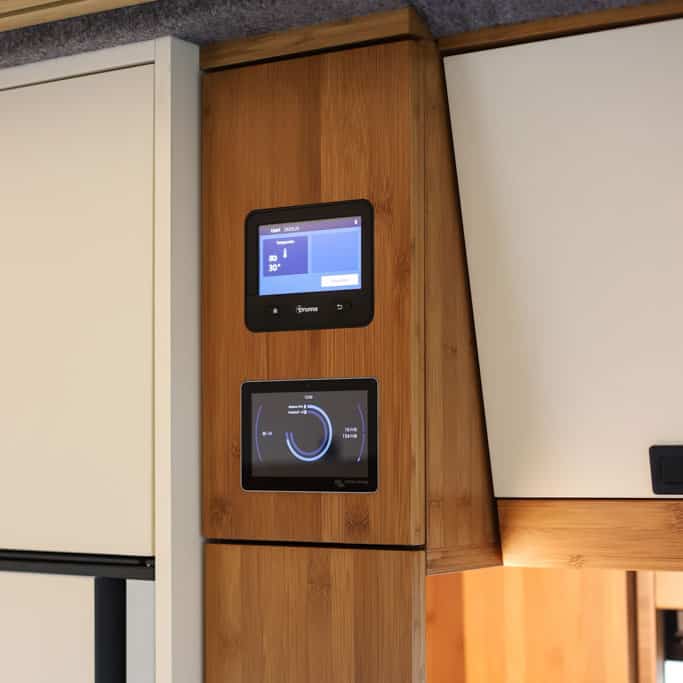 Bedienpanel im Campervan