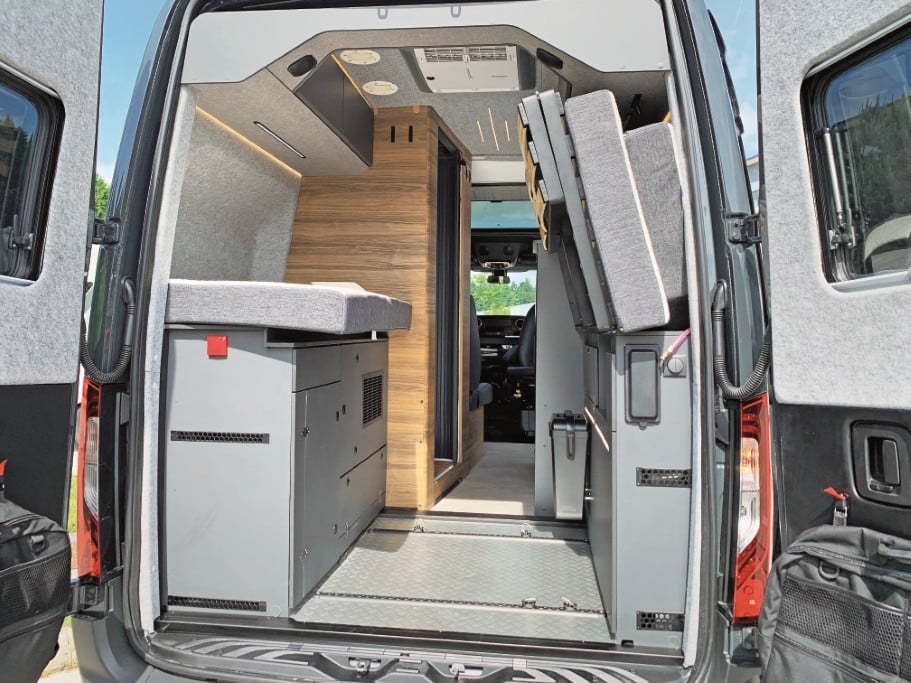 Adria Supertwin 4x4-Offroadcamper Heck