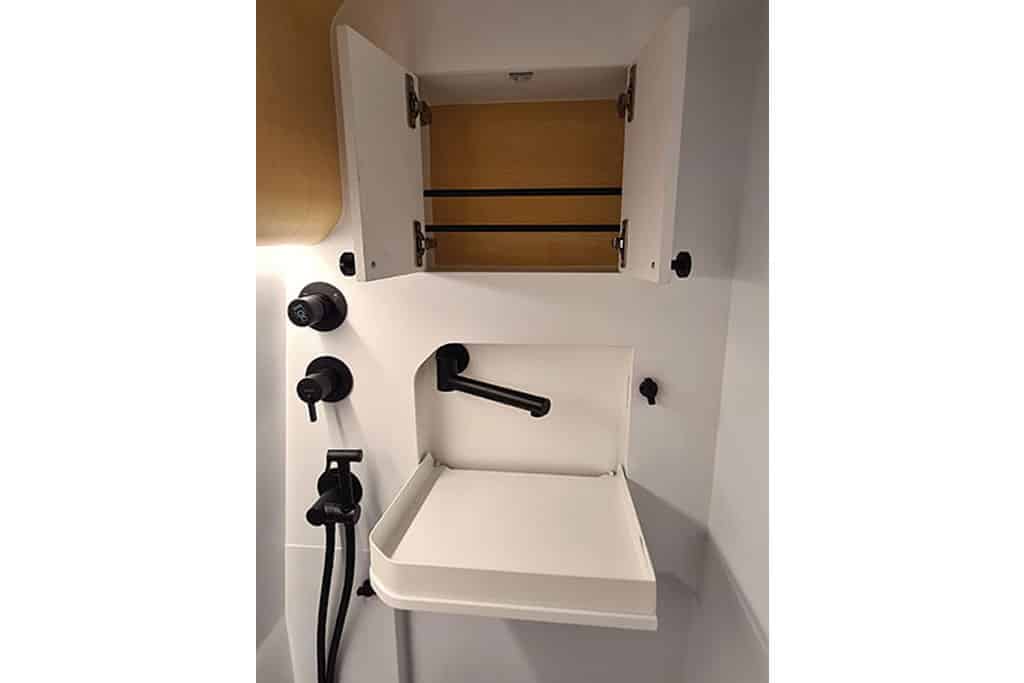 Klappwaschbecken im Campervan