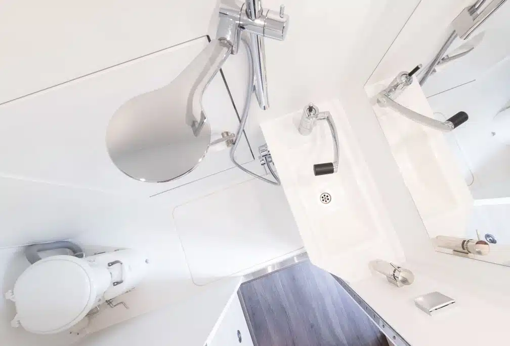 Trenntoilette und Dusche im PROJEKT Rhino von Krug Expedition