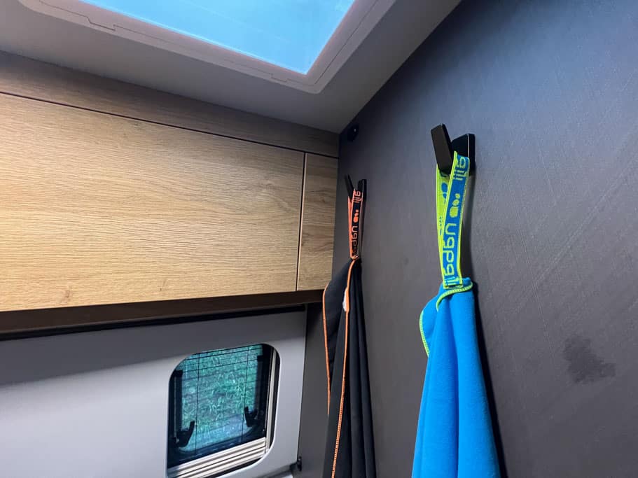 Zubehör im Bad des X-Pedition