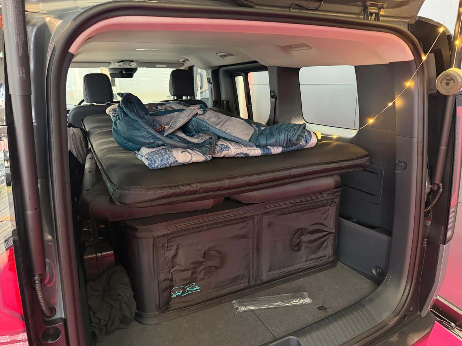 StuffBubble aufblasbare Camping-Küche mit Bett