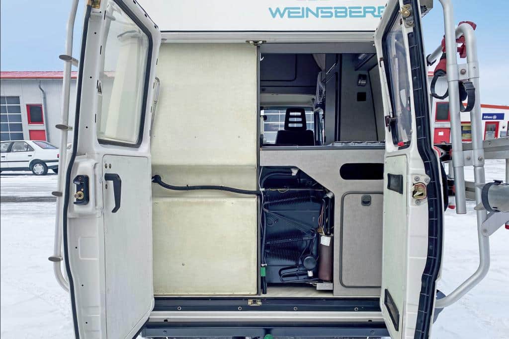 Heck eines alten Weinsberg 4x4 Campervans
