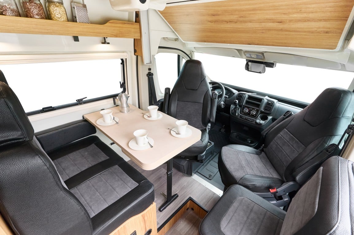 Karmann-Mobil: Sitzgruppe des neuen Modells Dexter 555