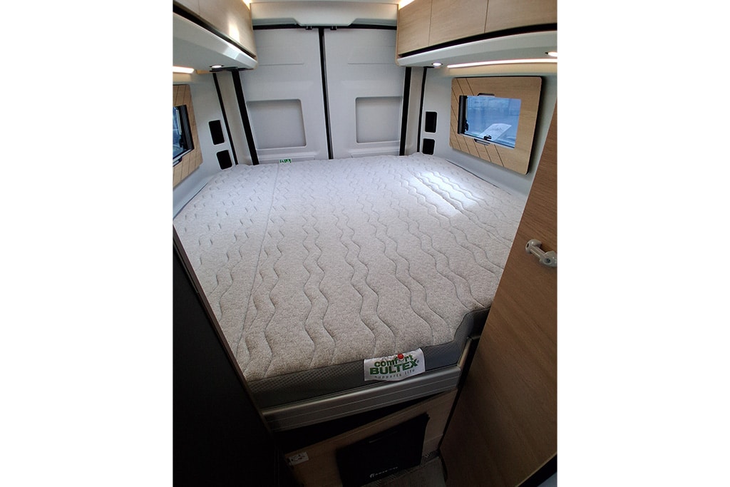 Dreamer Lift Van Up Select